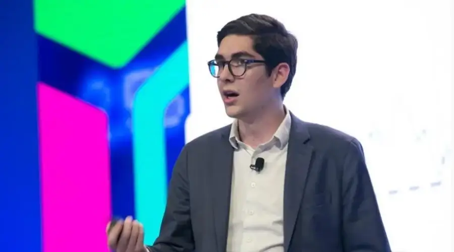 Ник Картер: Биткоину угрожает «корпоративный захват» Ник Картер: Биткоину угрожает «корпоративный захват»0