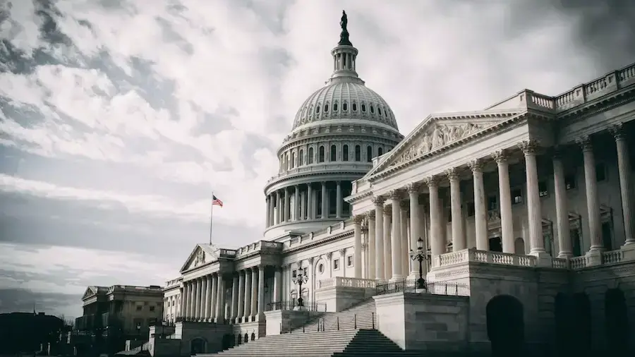 ФРС США предложила банкам изменить систему оценки криптокомпаний0