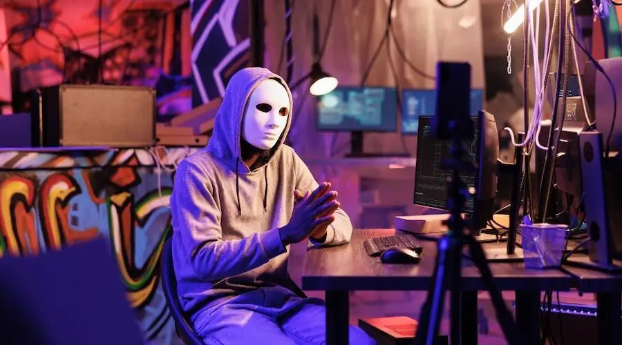 An attacker attempted to seize control of the Moonwell protocol0