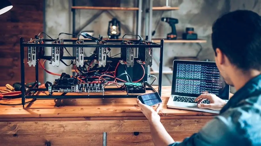 В Ингушетии обнаружили подпольную майнинговую ферму В Ингушетии обнаружили подпольную майнинговую ферму0