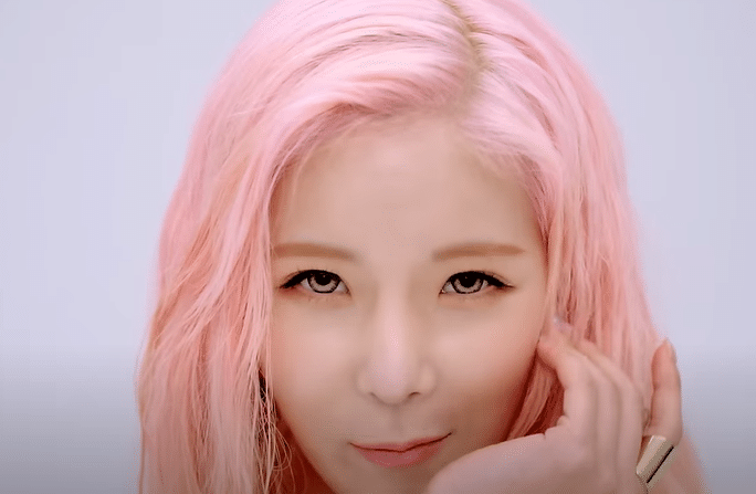 K-pop Artists Choi Si-won and Cho Hyun-young Refute Links to South Korean 'Scam Coin'0