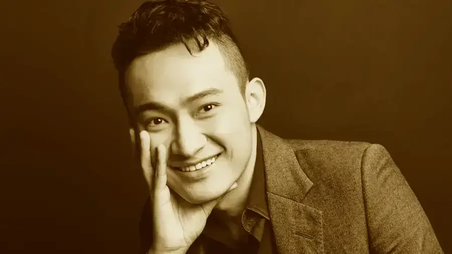 Джастин Сан подал в суд на криптоплатформу Трампа0