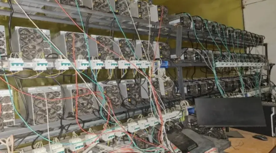 Названа сумма ущерба от нелегального майнинга в России за 2025 год0